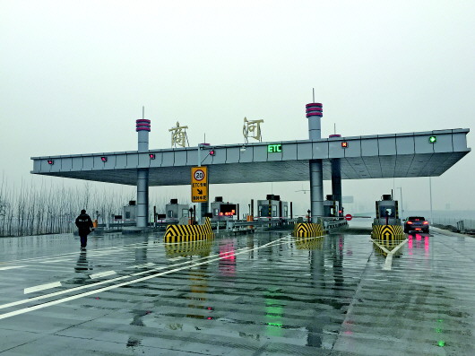 通过食品桥直接进入济乐高速商河县连接线