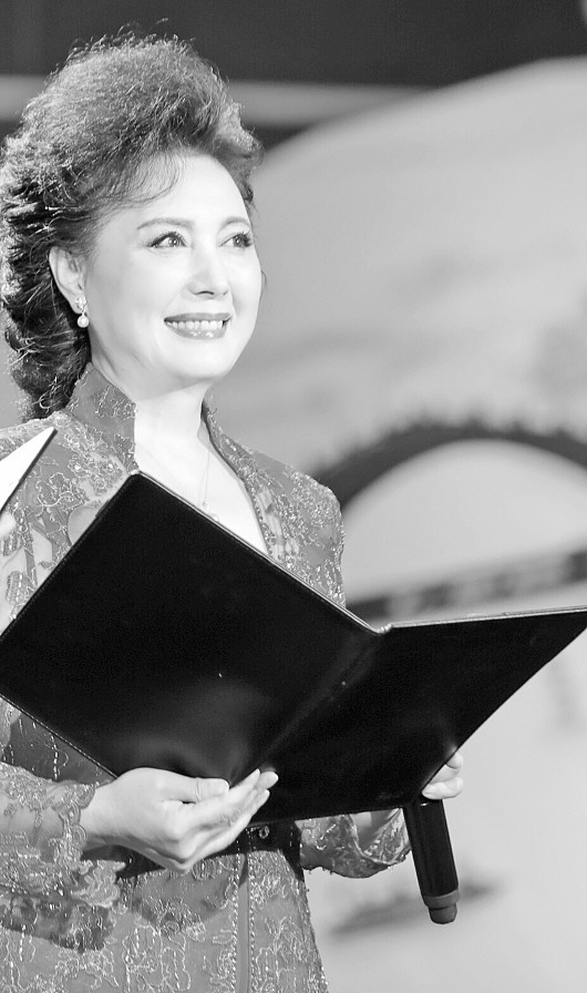 "水莲嫂子"温玉娟跟自己"硬磕" - 齐鲁晚报数字报刊