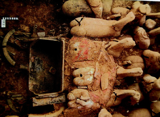 危山汉墓兵马俑千年守卫济南国国王