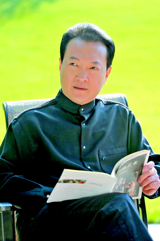 张继钢简介导演艺术家